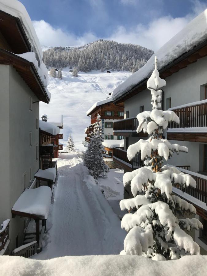 Garni La Casetta Hotel Livigno Exterior photo